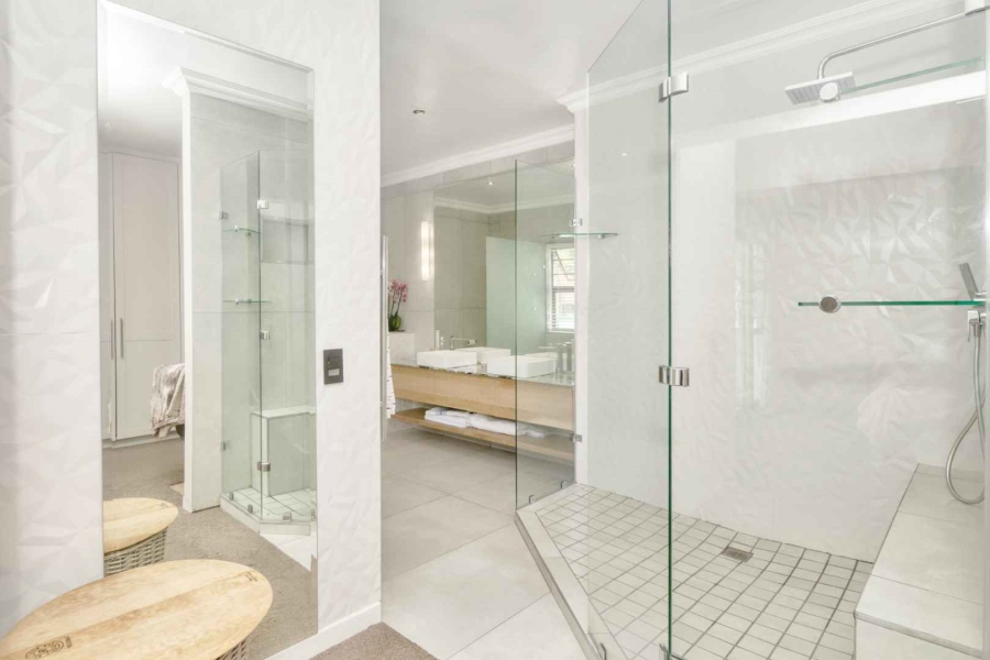 4 Bedroom Property for Sale in Hermanus Heights Western Cape